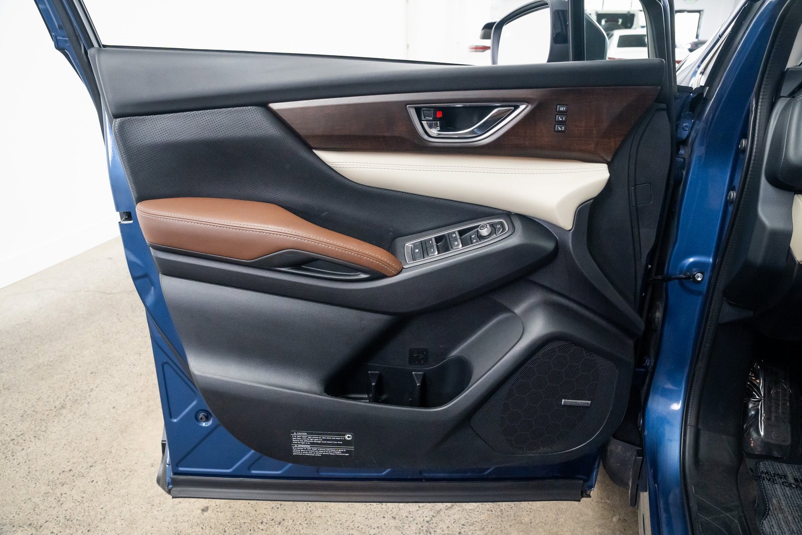 Used 2022 Subaru Ascent Touring image 19