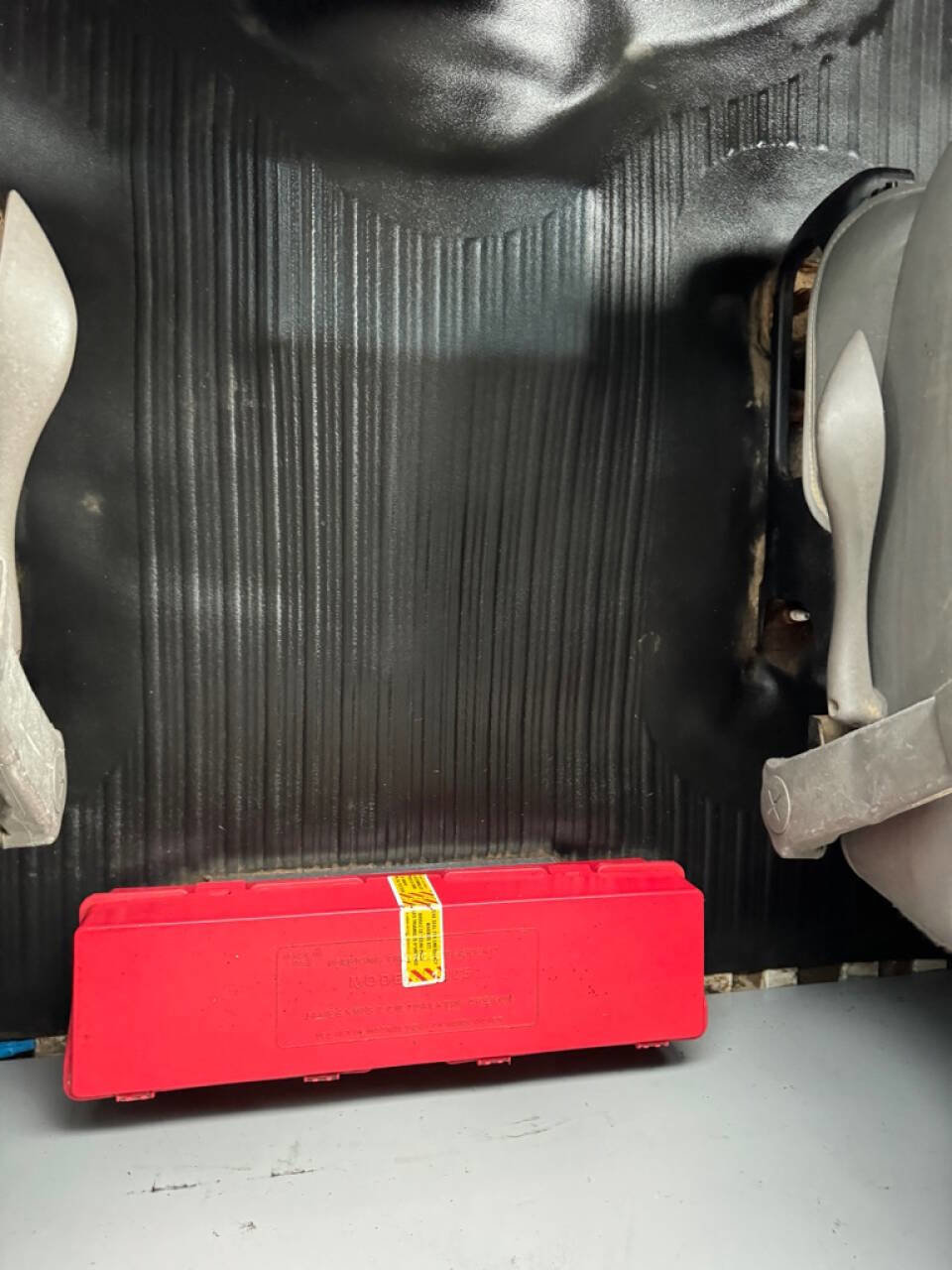 Used 2015 GMC Savana 2500 RWD image 30