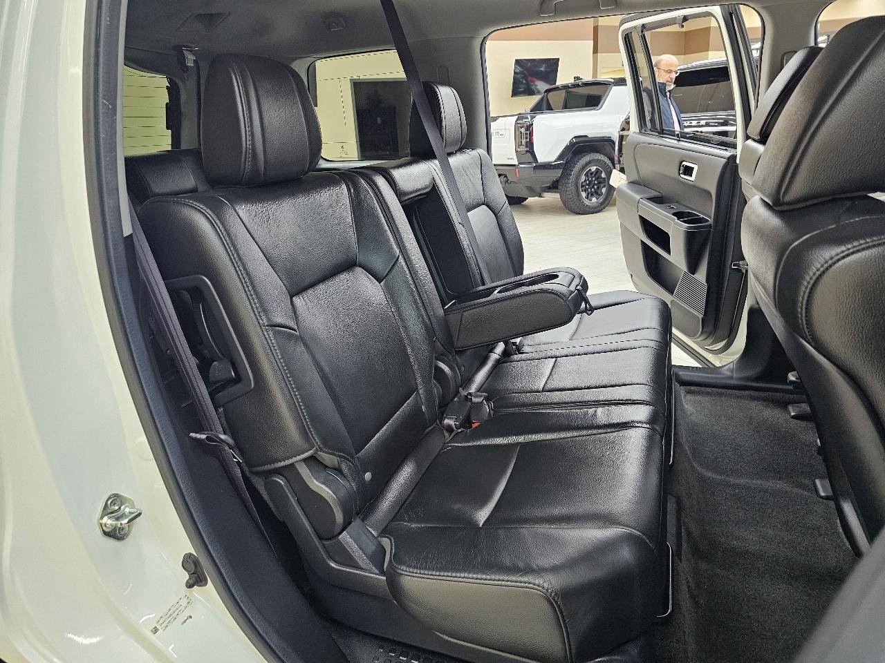 Used 2013 Honda Pilot Touring image 21