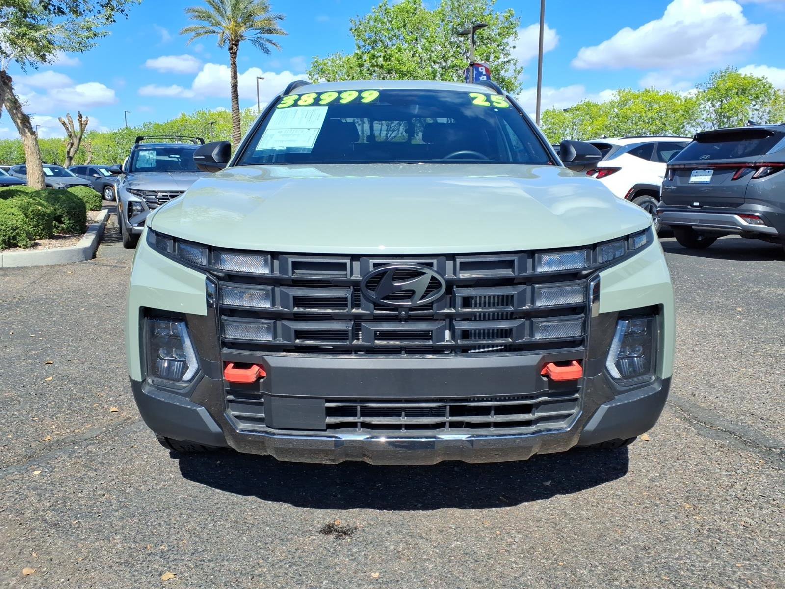 Certified 2025 Hyundai Santa Cruz XRT image 2