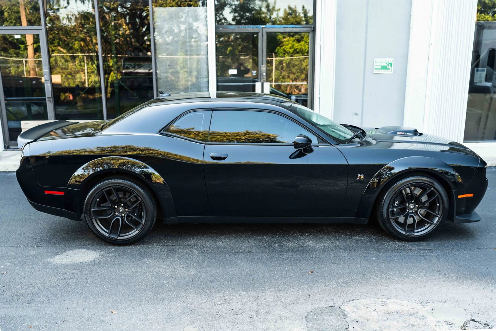 Used 2022 Dodge Challenger R/T Scat Pack RWD image 9