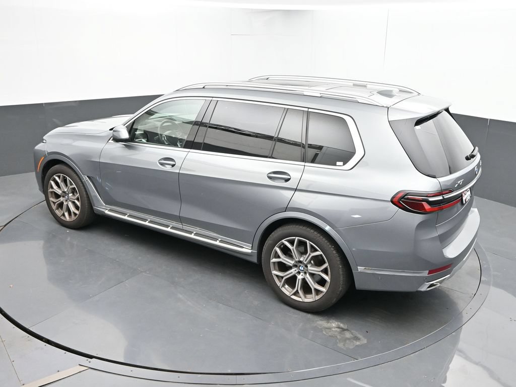 Used 2026 BMW X7 xDrive40i AWD/4WD image 28