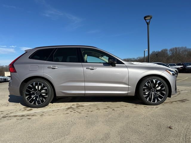 New 2026 Volvo XC60 B5 Ultra w/ Climate Package image 8