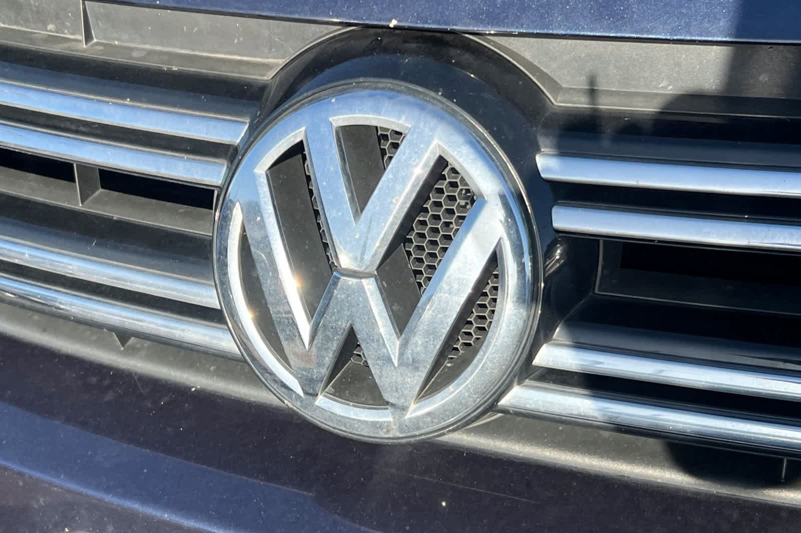 Used 2013 Volkswagen Tiguan S AWD/4WD image 13