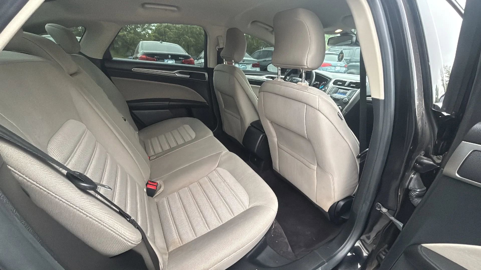 Used 2019 Ford Fusion S FWD image 27