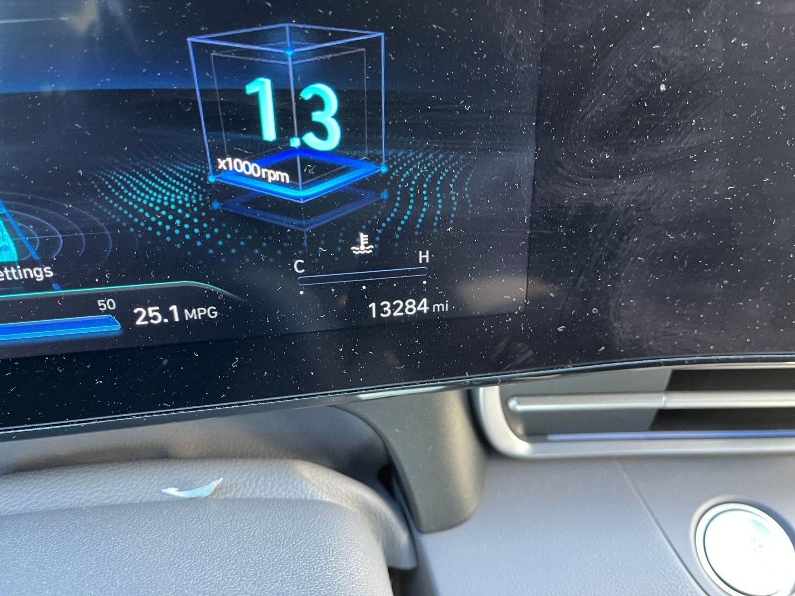 Used 2025 Hyundai Elantra SEL image 39