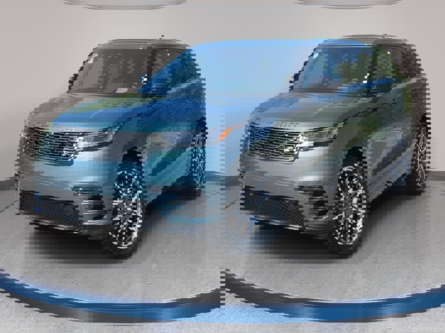 New 2026 Land Rover Range Rover Velar Dynamic SE