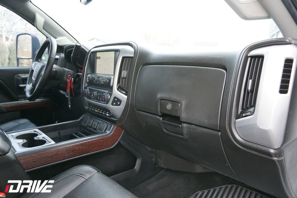 Used 2015 GMC Sierra 2500 SLT w/ Duramax Plus Package image 44