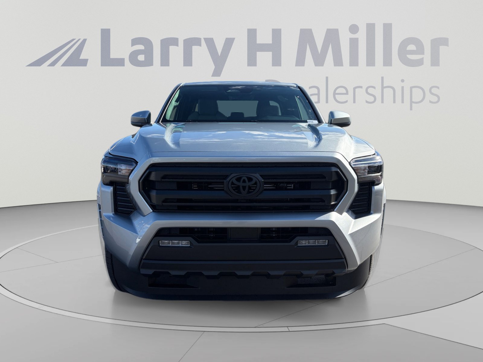 New 2026 Toyota Tacoma SR5 AWD/4WD image 8