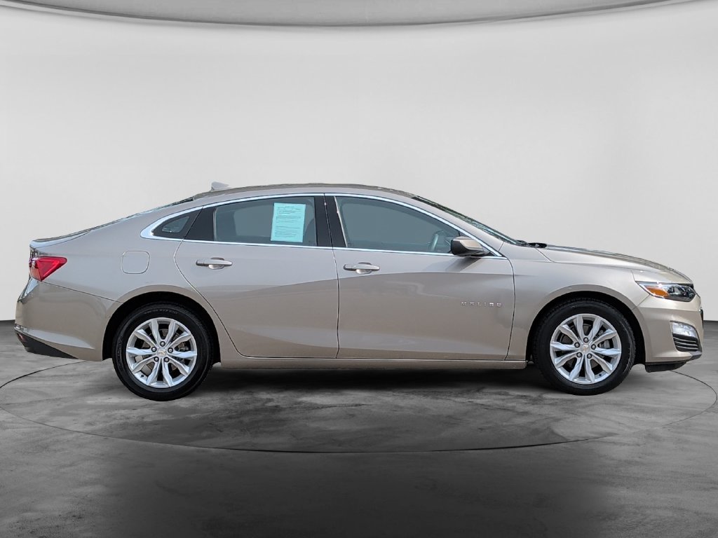 Used 2025 Chevrolet Malibu LT FWD image 8