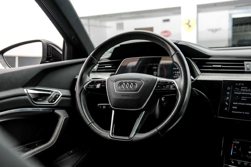 Used 2024 Audi Q8 e-tron Premium Plus w/ Premium Plus Package AWD/4WD image 19