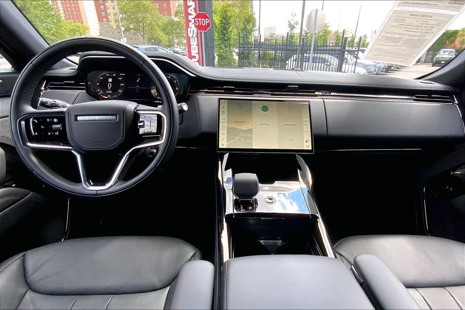 Certified 2026 Land Rover Range Rover Sport SE AWD/4WD image 15