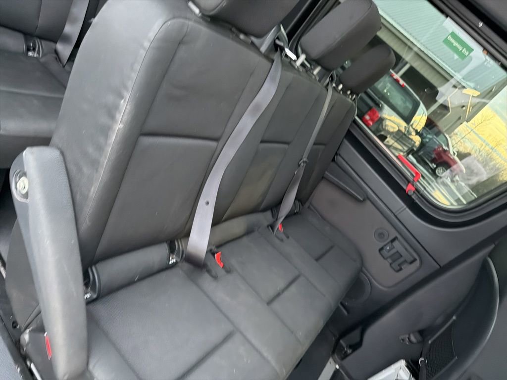 Used 2019 Mercedes-Benz Sprinter 2500 image 21