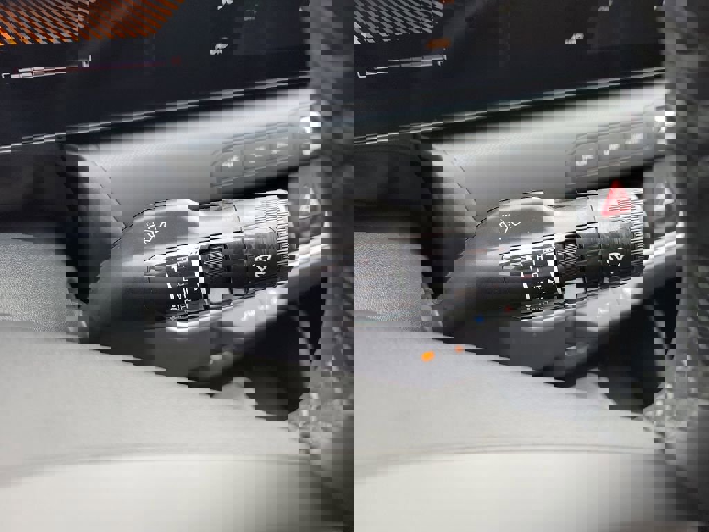 New 2026 Kia K4 EX image 28