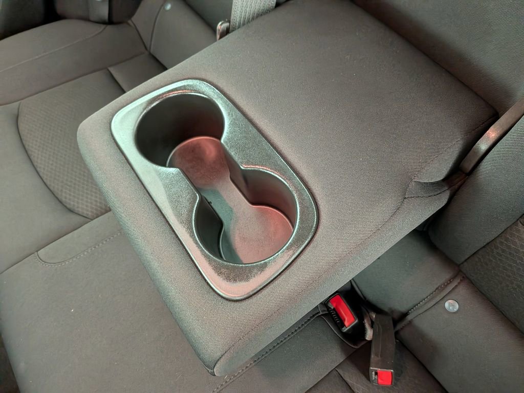 Used 2024 Chevrolet Malibu LT image 33
