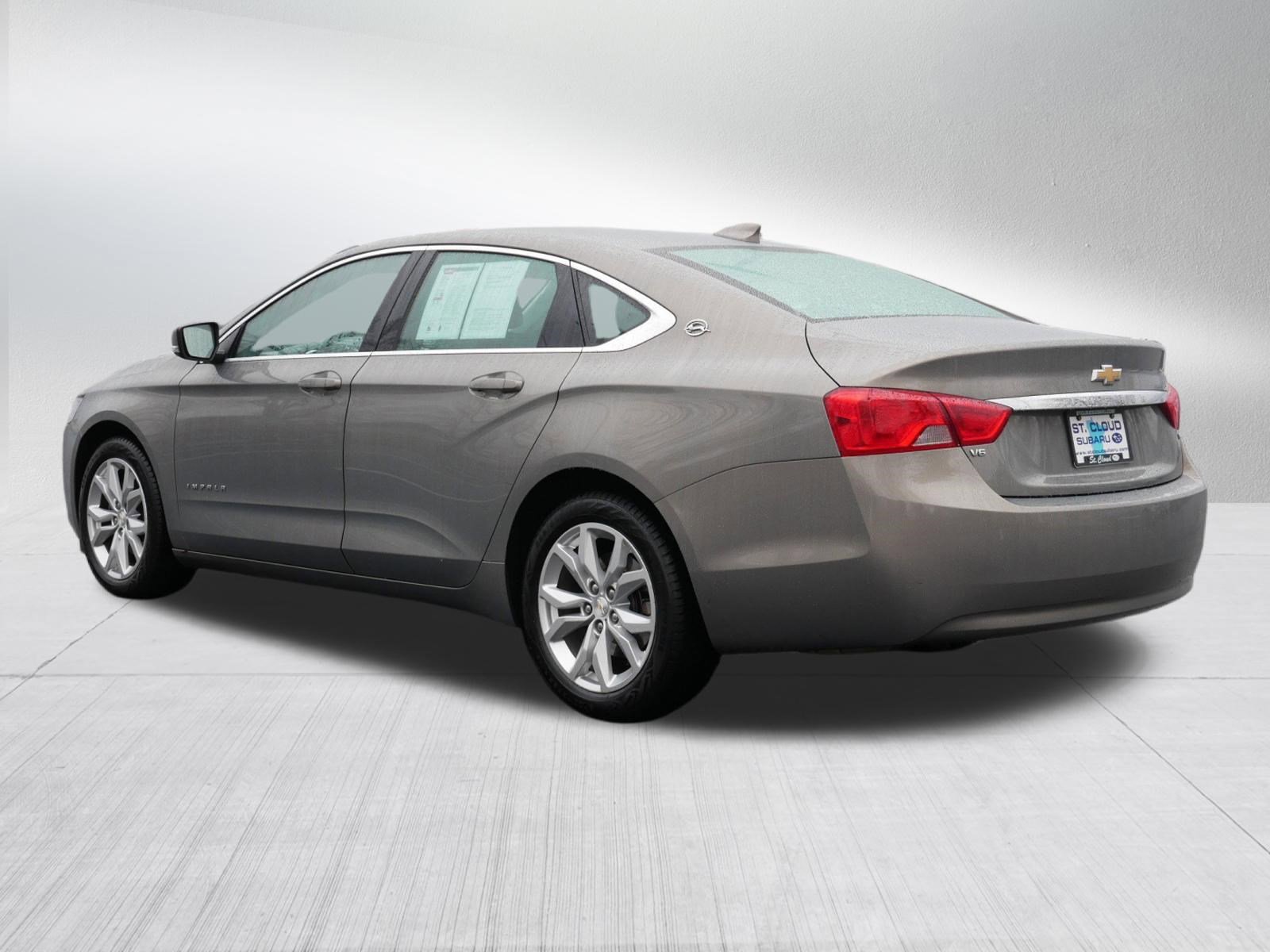 Used 2017 Chevrolet Impala LT FWD image 5