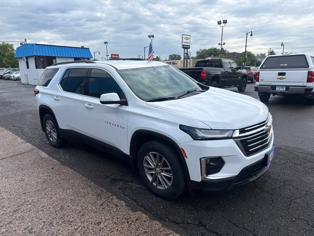 Used 2023 Chevrolet Traverse LT w/ LPO, Floor Liner Package AWD/4WD image 6