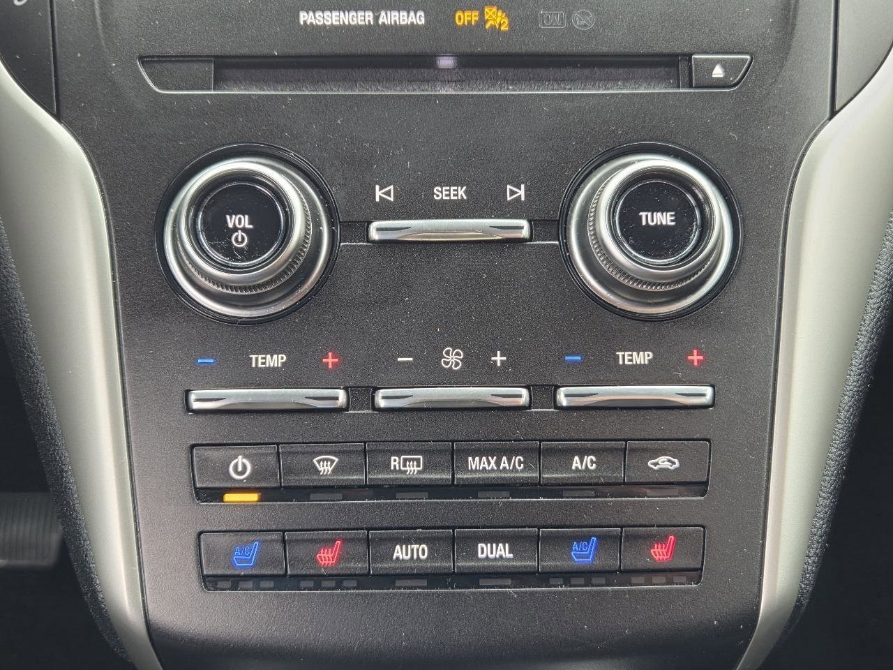 Used 2019 Lincoln MKC Reserve w/ MKC Climate Package image 22