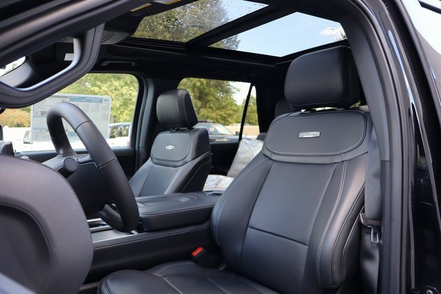 New 2025 Ford Expedition Max Platinum w/ Stealth Performance Package image 4