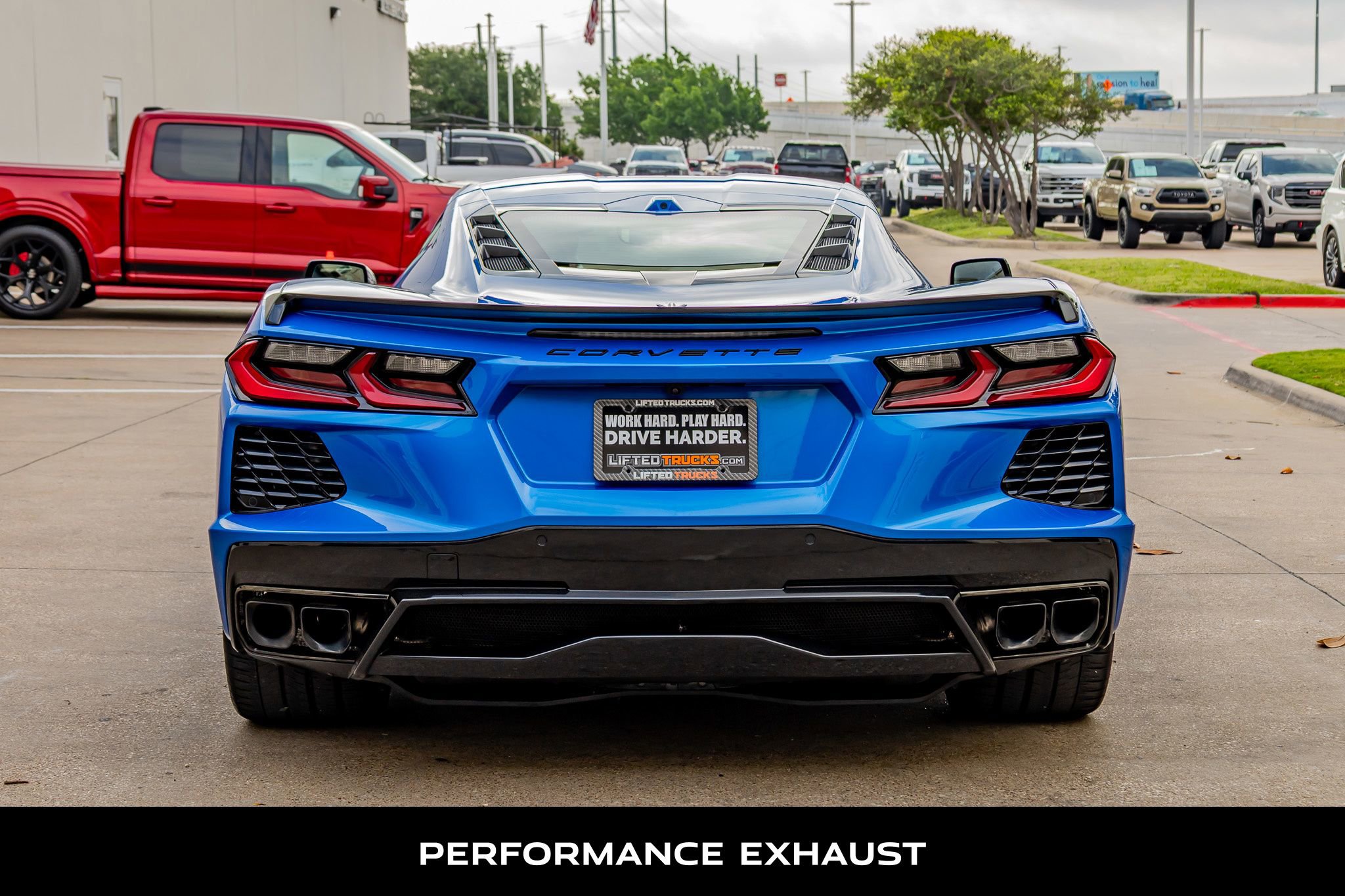 Used 2025 Chevrolet Corvette Stingray Preferred Cpe w/ Stealth Interior Trim Package RWD image 7