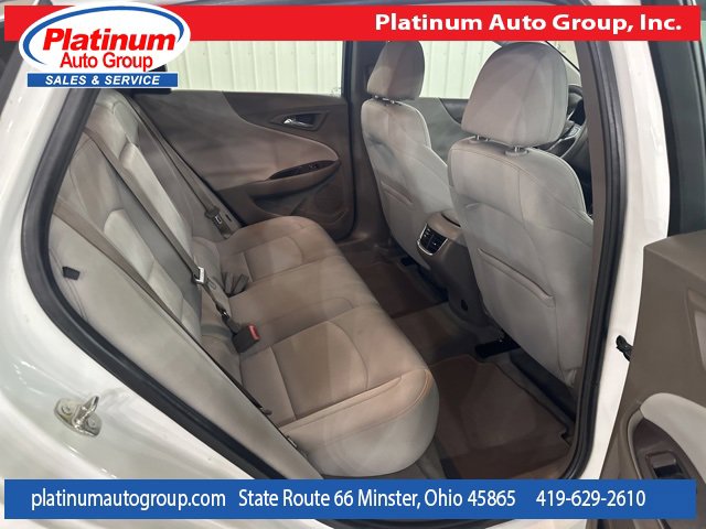 Used 2022 Chevrolet Malibu LT image 31