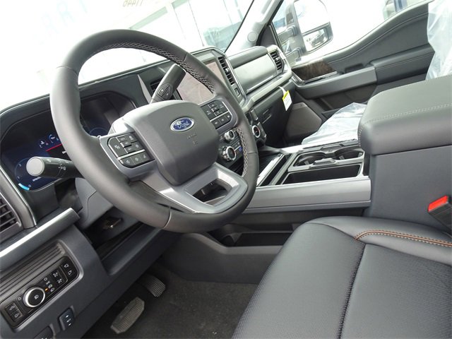 New 2025 Ford F250 Lariat w/ Lariat Ultimate Package image 15