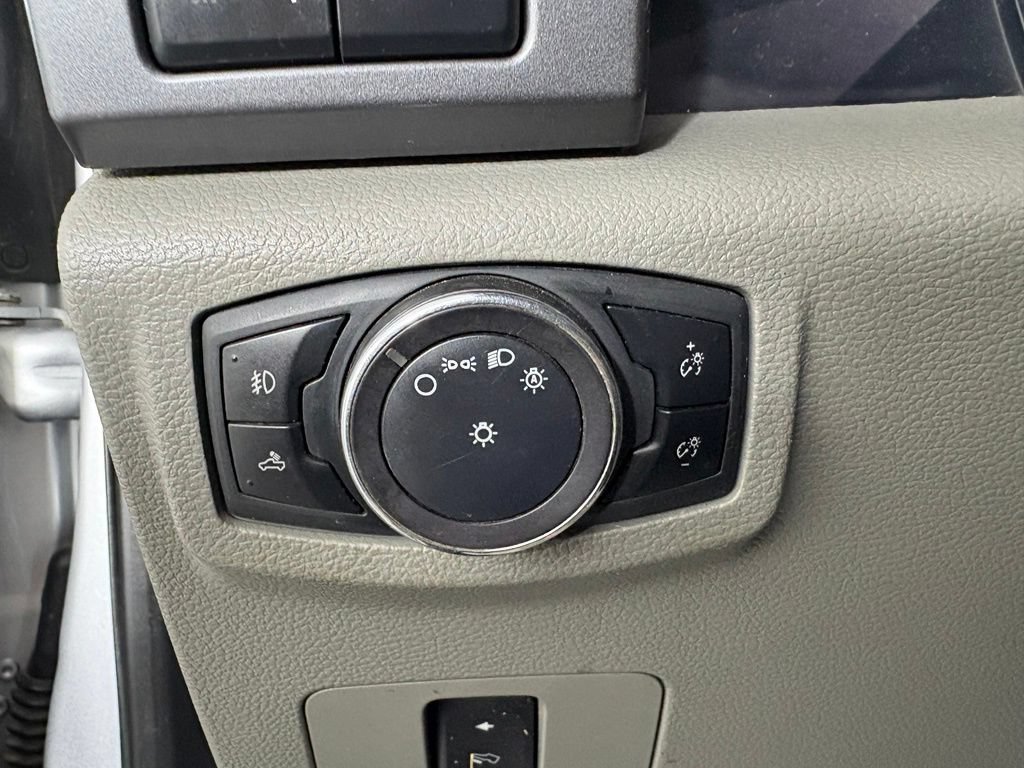 Used 2019 Ford F250 XLT w/ XLT Premium Package AWD/4WD image 23