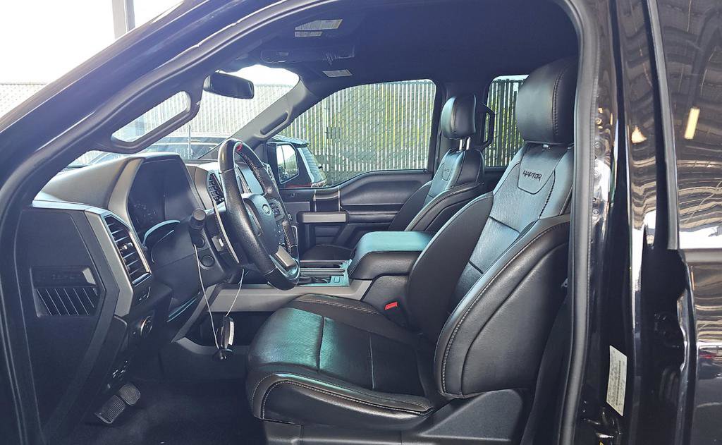 Used 2020 Ford F150 Raptor w/ Equipment Group 802A Luxury image 18