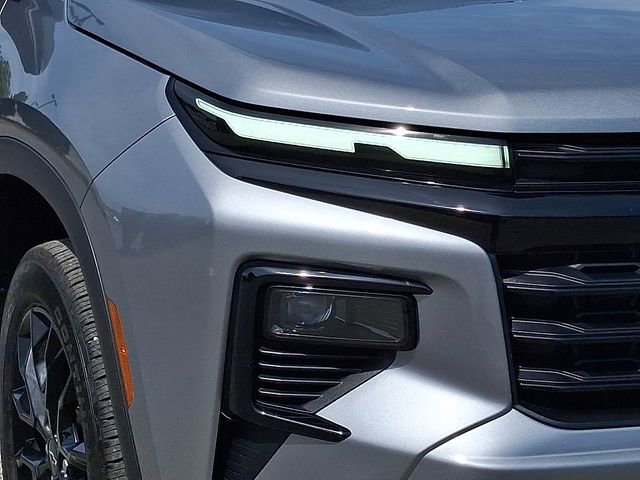 Certified 2024 Chevrolet Traverse LT w/ Midnight/Sport Edition image 9