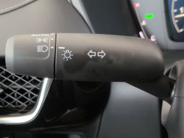 Certified 2025 Acura ADX FWD image 29