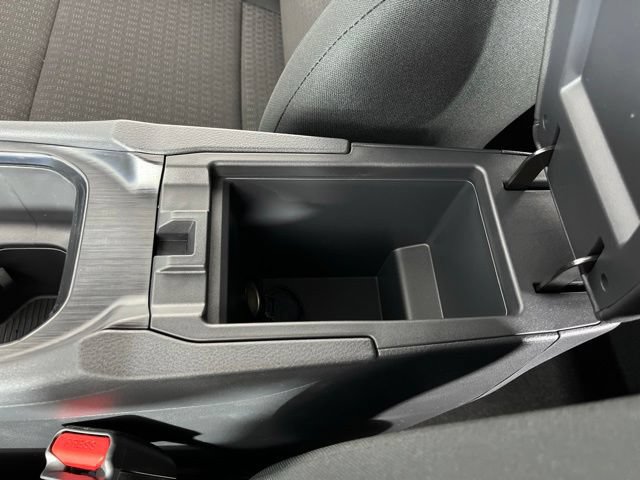 New 2026 Nissan Kicks S FWD image 34