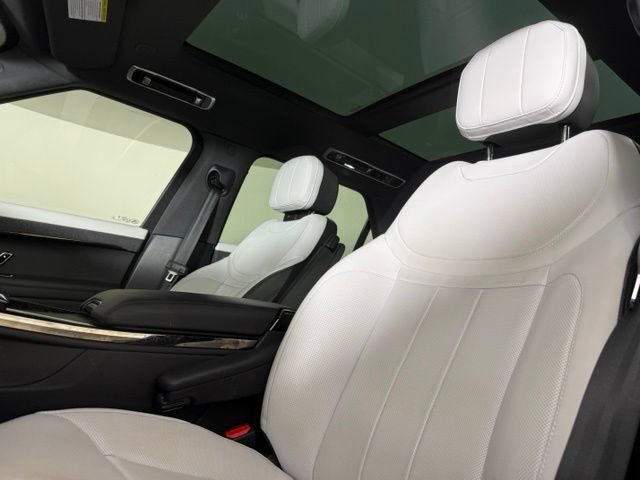 Certified 2025 Land Rover Range Rover Sport Dynamic SE AWD/4WD image 5
