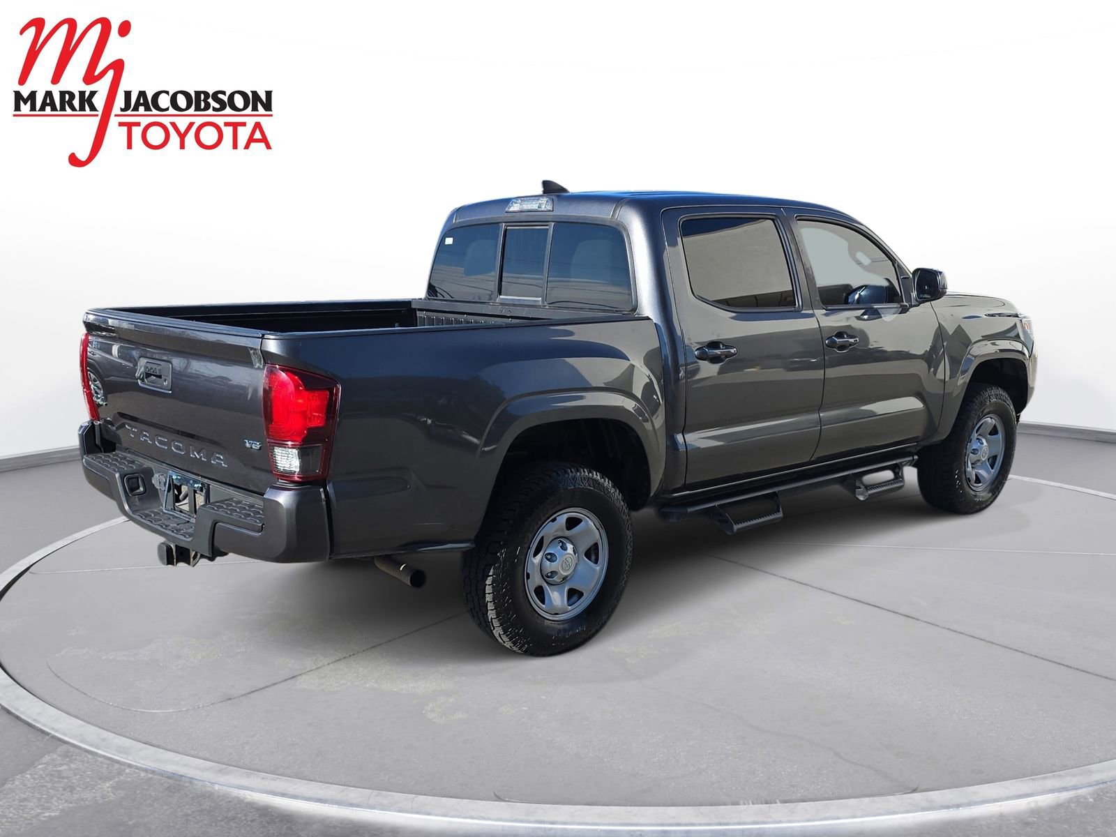 Used 2019 Toyota Tacoma SR w/ SR Convenience Package image 8
