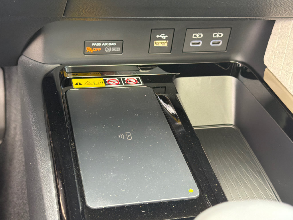 New 2026 Toyota Camry XLE w/ Premium Plus Package FWD image 29