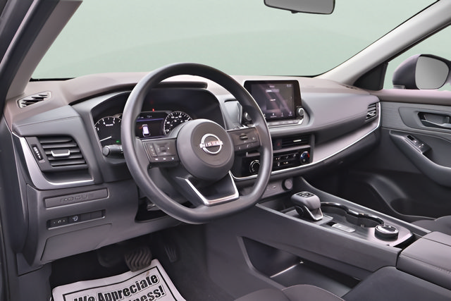 Used 2023 Nissan Rogue S AWD/4WD image 13
