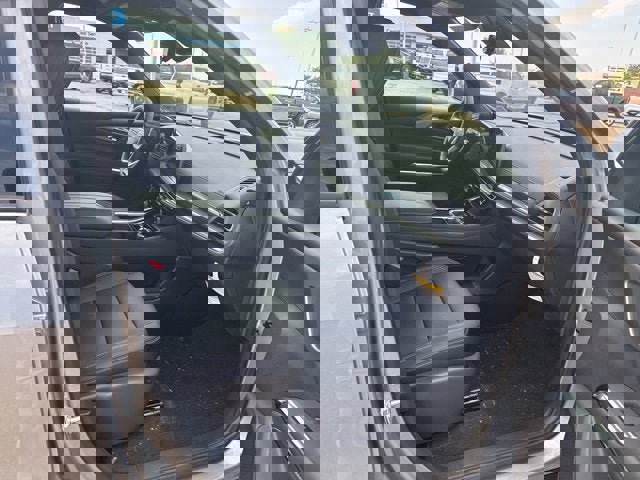 New 2026 Chevrolet Traverse LT w/ Driver Confidence Package image 13