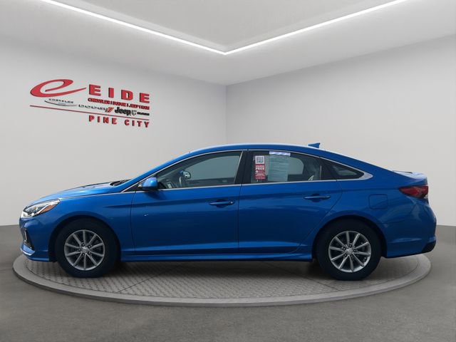 Used 2018 Hyundai Sonata SE image 2