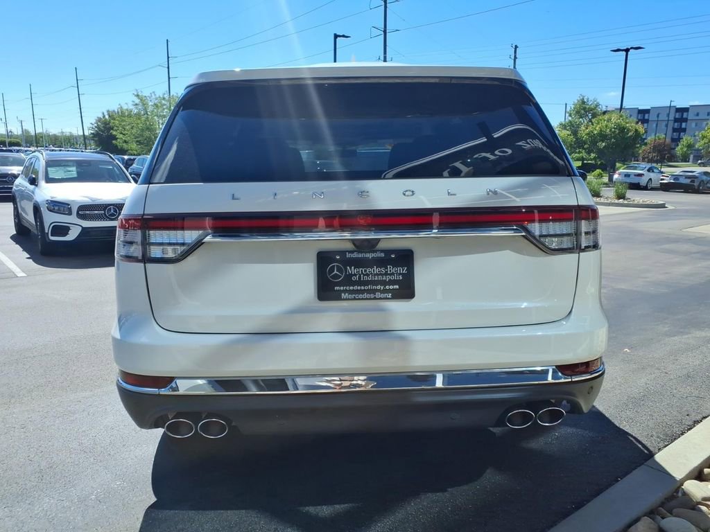 Used 2022 Lincoln Aviator Reserve w/ Equipment Group 201A AWD/4WD image 5