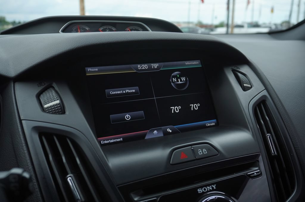 Used 2014 Ford Focus ST w/ Equipment Group 201A FWD image 17