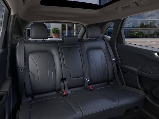Used 2025 Ford Escape SE w/ PHEV Premium Package FWD image 11
