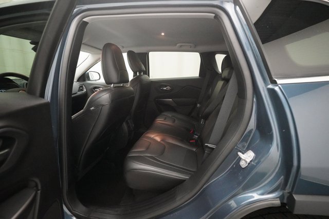 Used 2021 Jeep Cherokee Latitude Lux image 15