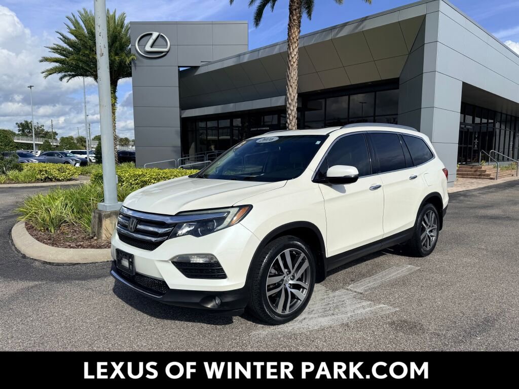 Used 2016 Honda Pilot Touring image 1