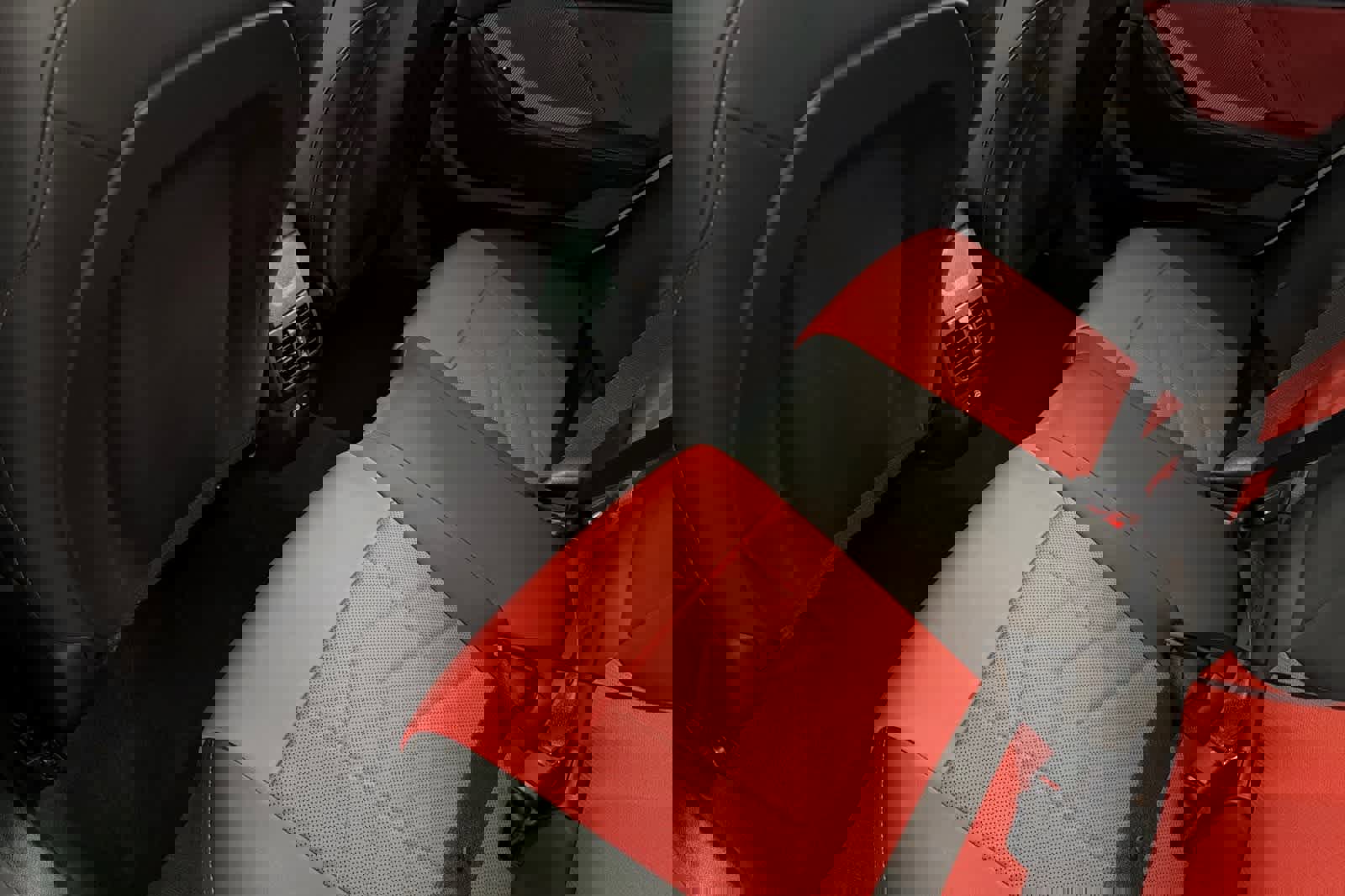 Used 2025 BMW 228i xDrive w/ Premium Package image 4