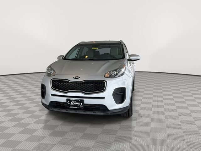 Used 2017 Kia Sportage LX w/ LX Popular Package image 4