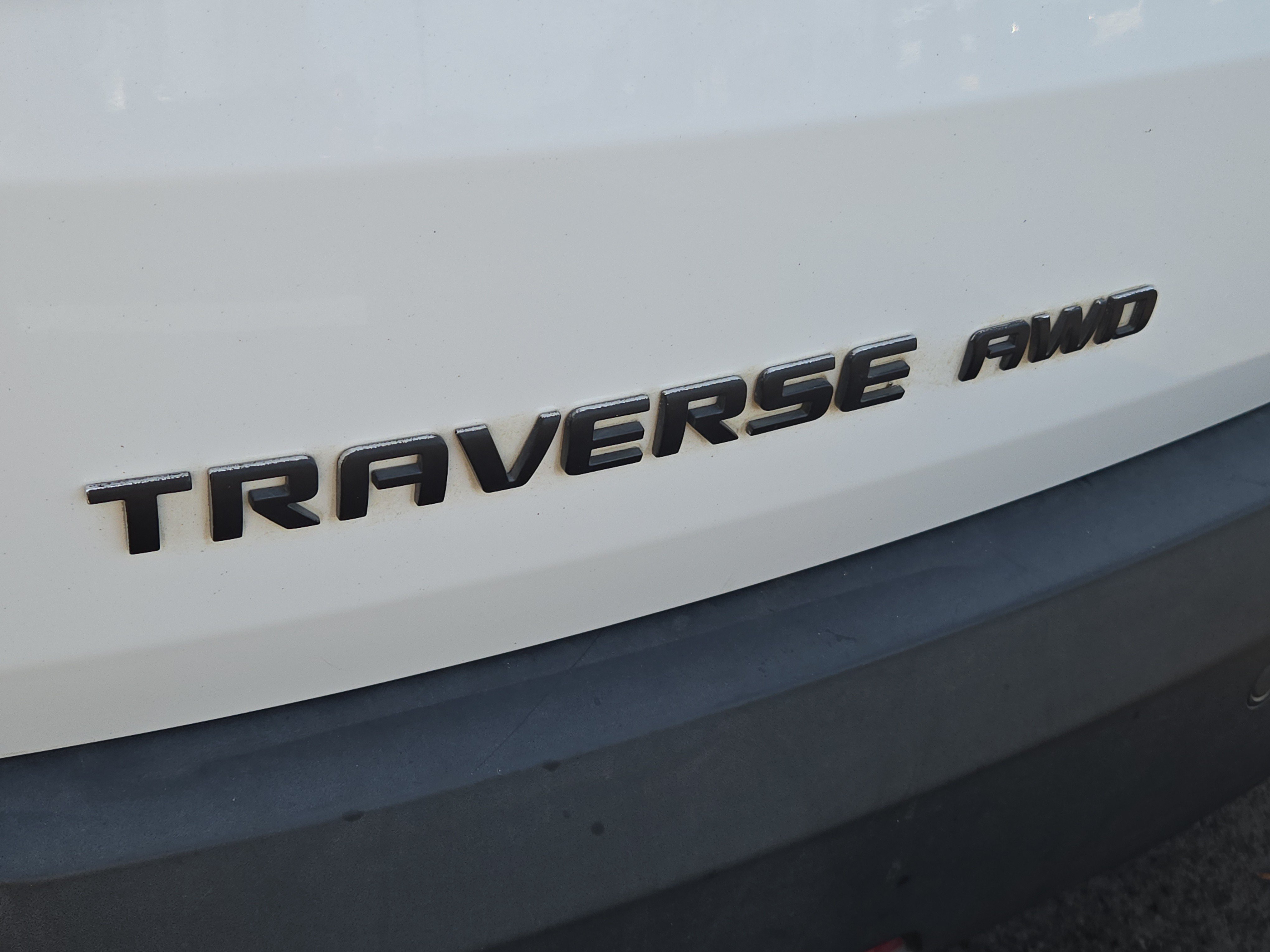 Used 2021 Chevrolet Traverse LT AWD/4WD image 12