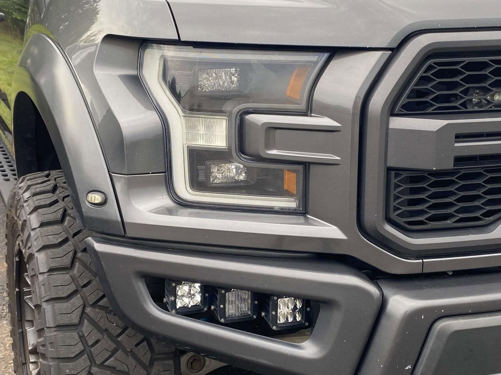 Used 2017 Ford F150 Raptor w/ Equipment Group 802A Luxury AWD/4WD image 5