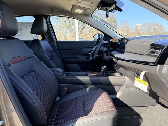 New 2026 Nissan Kicks SR w/ Cold Weather Package image 9