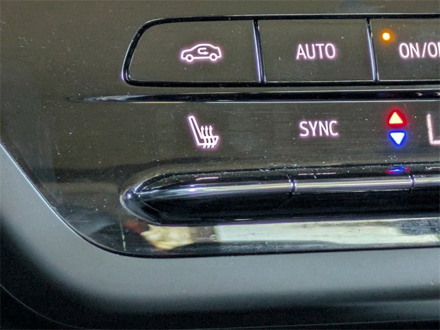 Used 2023 Buick Envision Essence w/ Sport Touring Package image 24