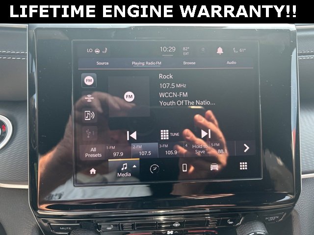 New 2025 Jeep Grand Cherokee L Laredo w/ Luxury Tech Group I image 25