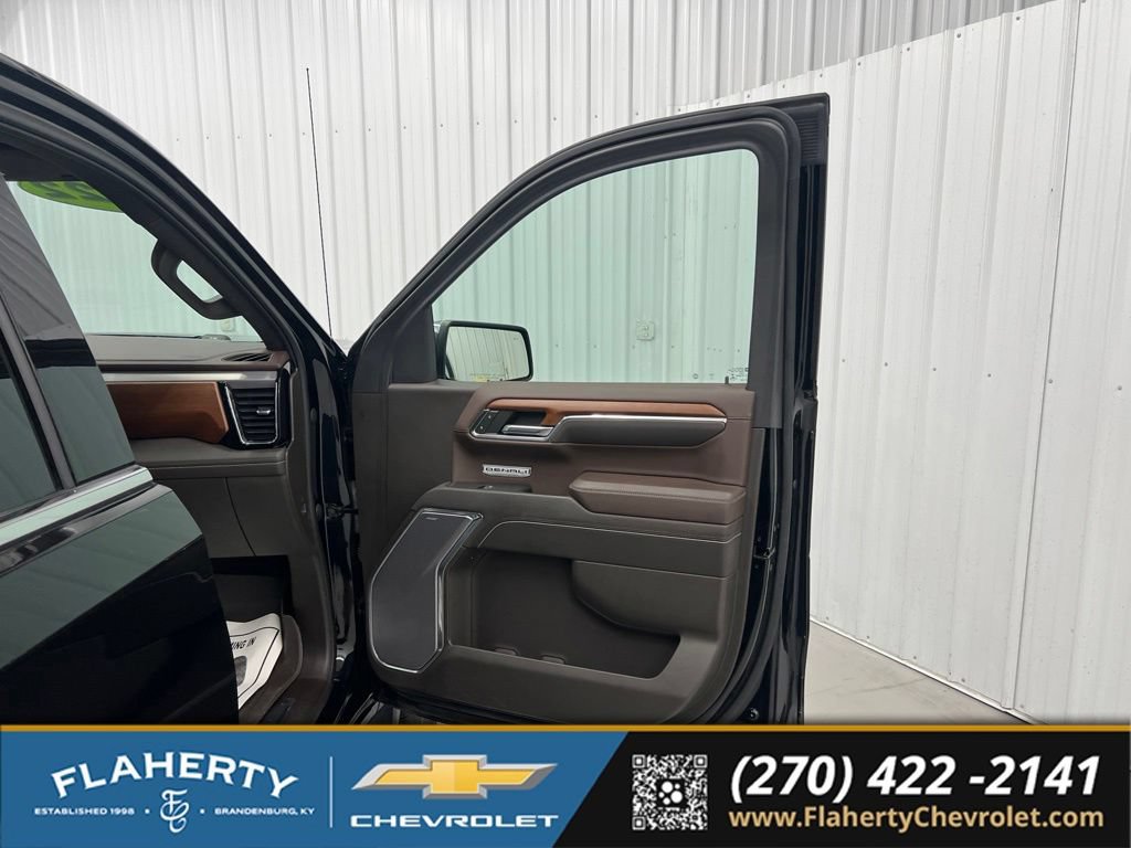 Used 2022 GMC Sierra 1500 Denali w/ Technology Package AWD/4WD image 14